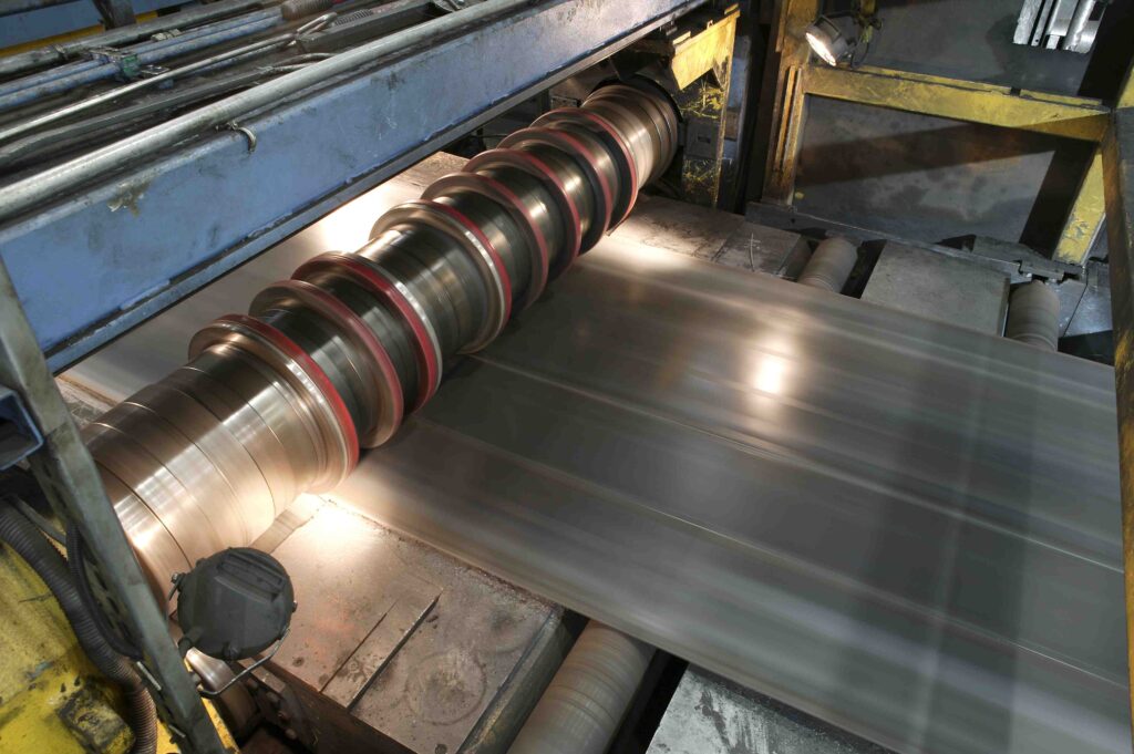 The high strength of ArcelorMittal’s Amstrong® Ultra grades allows them to be used in thin gauges 