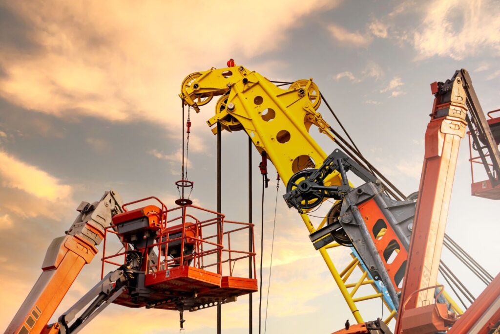 Materials Handling & Logistics​