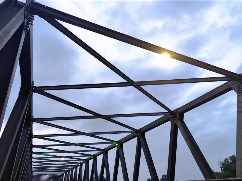 Civil Engineering & Construction​